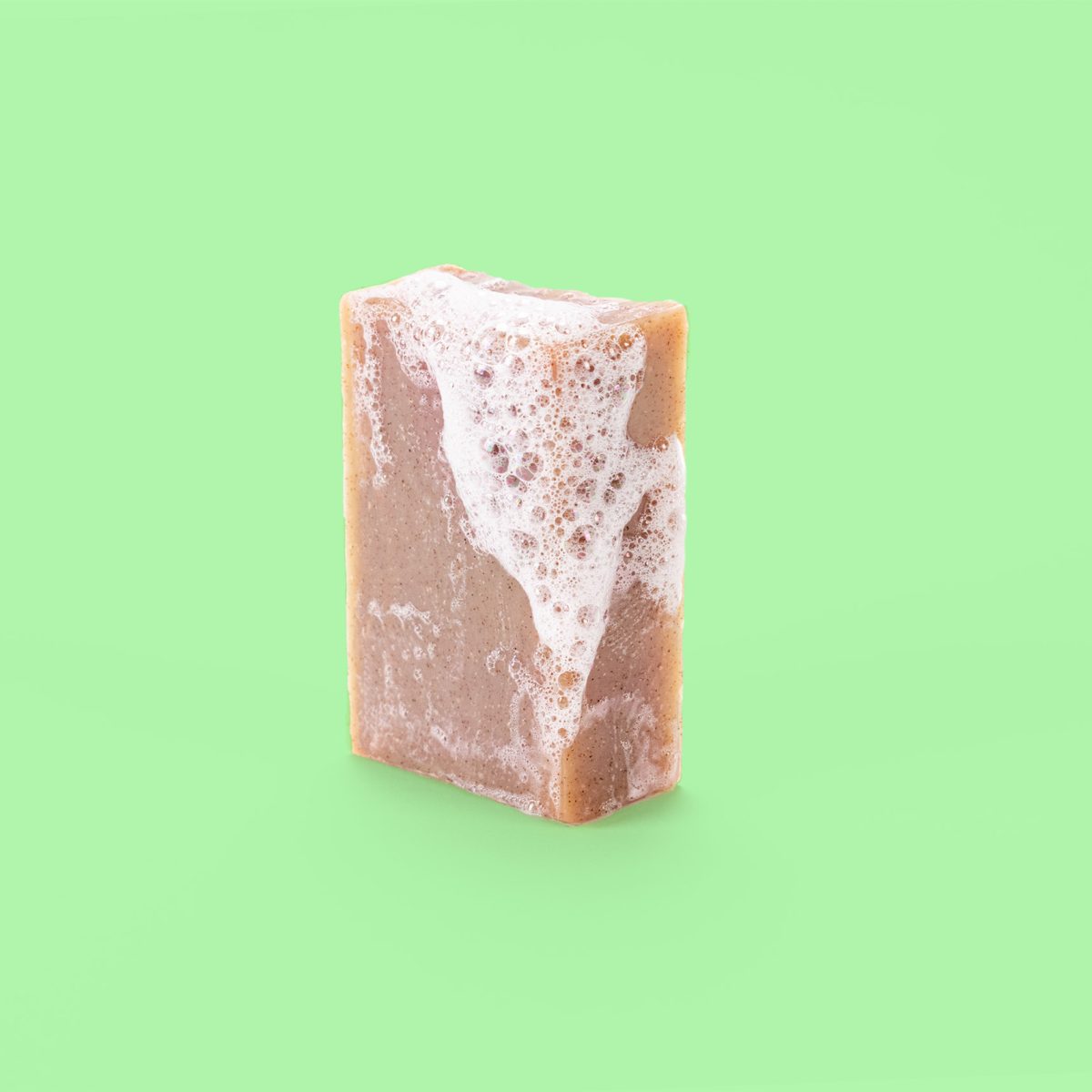 Savon framboise des sous-bois avec mousse